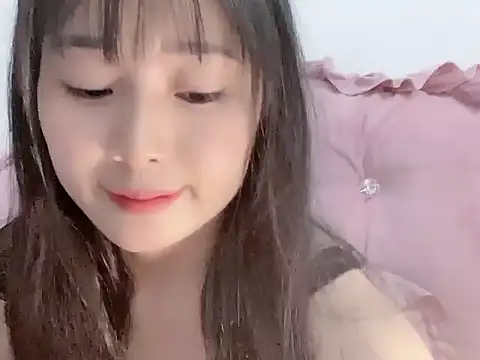 Snapshot of Lie_liee chatting on 25, 4, 2026 Lie liee online show from 25, 4, 2026