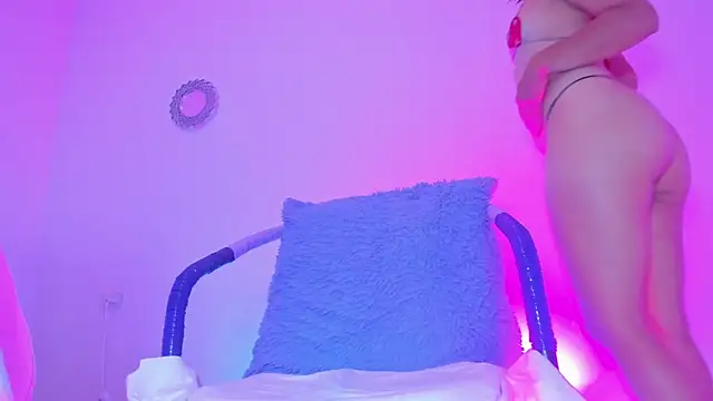 naty hot4uu online show from 15, 1, 2026