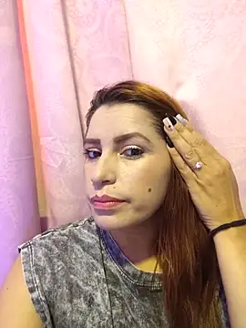 Snapshot of naty_hot4uu chatting on 22, 5, 2026 naty hot4uu online show from 22, 5, 2026