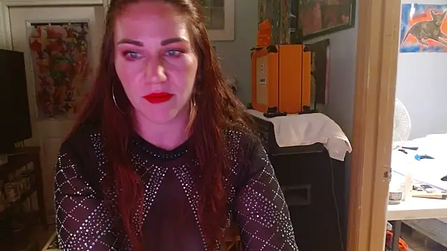 Snapshot of MeliSpice chatting on 1, 10, 2025 MeliSpice online show from 1, 10, 2025