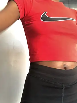 Caramel102004 online show from 20, 2, 2026