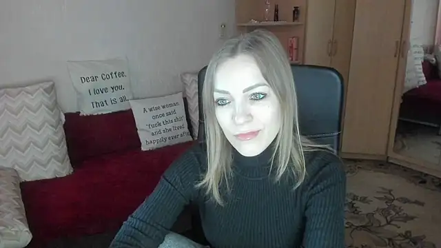 Snapshot of Tiffany_Bates chatting on 15, 3, 2026 Tiffany Bates online show from 15, 3, 2026