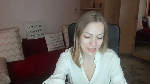 Snapshot of Tiffany_Bates chatting on 19, 3, 2026 Tiffany Bates online show from 19, 3, 2026