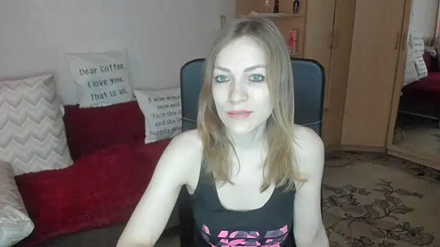 Snapshot of Tiffany_Bates chatting on 28, 3, 2026 Tiffany Bates online show from 28, 3, 2026