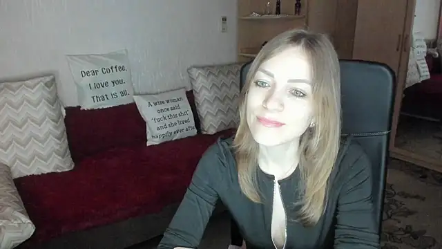 Snapshot of Tiffany_Bates chatting on 1, 4, 2026 Tiffany Bates online show from 1, 4, 2026