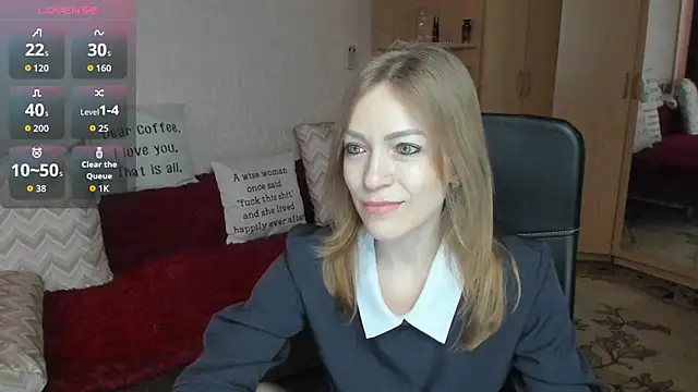 Snapshot of Tiffany_Bates chatting on 11, 4, 2026 Tiffany Bates online show from 11, 4, 2026