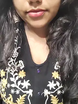 Snapshot of Miss_Rose__ chatting on 19, 10, 2025 Miss Rose   online show from 19, 10, 2025