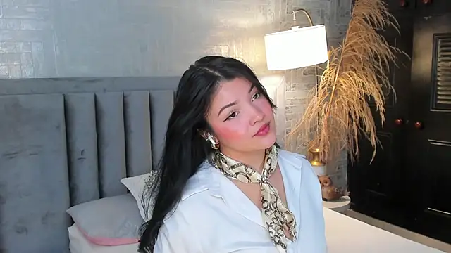 Snapshot of EmmaBlossom chatting on 21, 5, 2026 EmmaBlossom online show from 21, 5, 2026