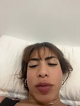 Snapshot of Naomi24herr chatting on 5, 3, 2026 Naomi24herr online show from 5, 3, 2026