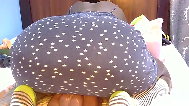 Snapshot of SpiceySnack chatting on 14, 3, 2026 SpiceySnack online show from 14, 3, 2026