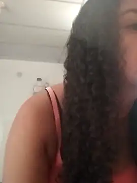 MEYBELLATINA online show from 27, 3, 2026