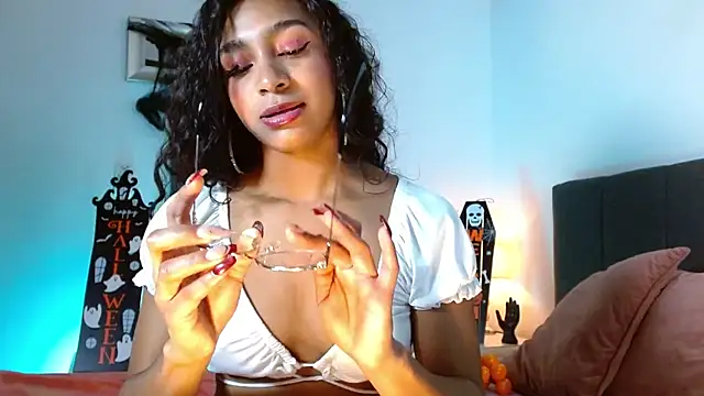 SashaBowei online show from 29, 10, 2025