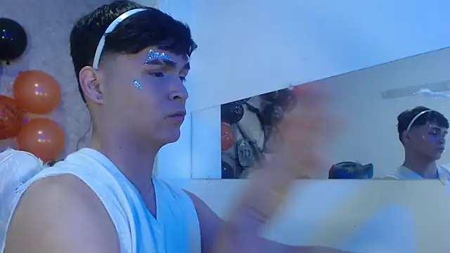 Aaron Foxxx online show from 31, 10, 2025