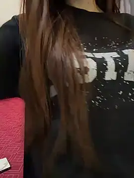 Quynhbabysexy online show from 25, 6, 2026