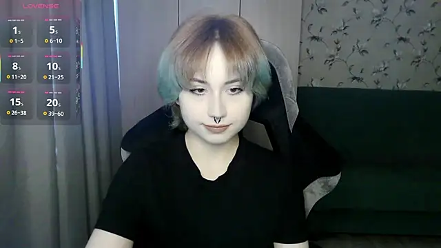 Snapshot of LeisaHopperstad chatting on 18, 5, 2026 LeisaHopperstad online show from 18, 5, 2026