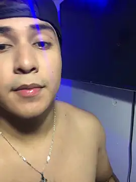 Snapshot of loki32men chatting on 26, 9, 2025 loki32men online show from 26, 9, 2025