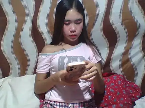 Snapshot of SweetPussie18x chatting on 22, 3, 2026 SweetPussie18x online show from 22, 3, 2026