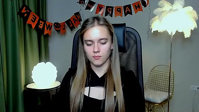 JuneWoods online show from 24, 10, 2025