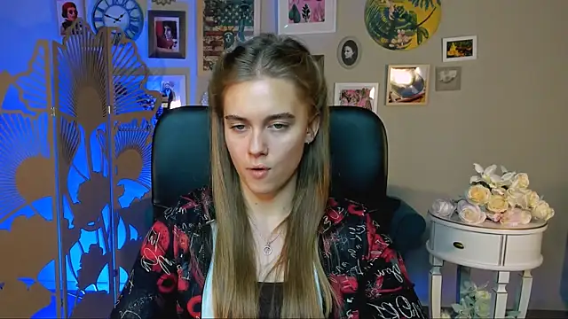 JuneWoods online show from 25, 11, 2025