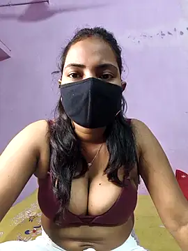 Snapshot of Queen_Shanayaa chatting on 17, 10, 2025 Queen Shanayaa online show from 17, 10, 2025