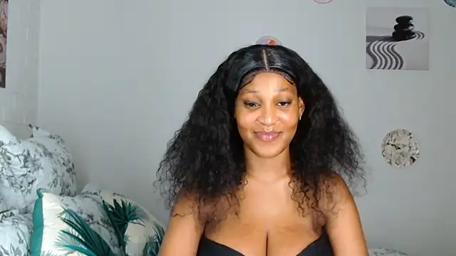 Snapshot of ConnieSmall24 chatting on 20, 6, 2026 ConnieSmall24 online show from 20, 6, 2026