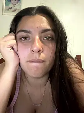 Snapshot of larj021bb chatting on 8, 10, 2025 larj021bb online show from 8, 10, 2025