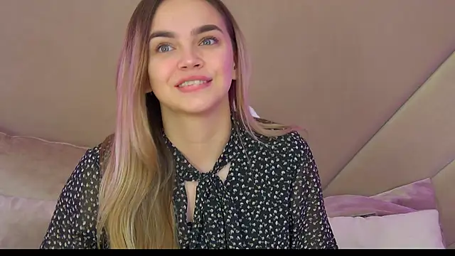 AnitaVenture online show from 12, 11, 2025