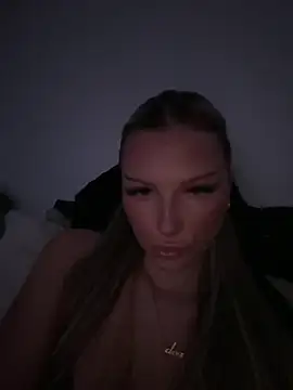 blondeeee online show from 24, 2, 2026