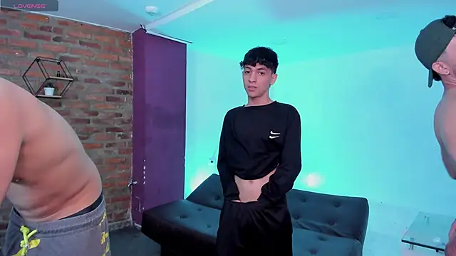 Spaceboys18 online show from 14, 4, 2026