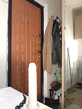 Conny Shellie online show from 2, 4, 2026