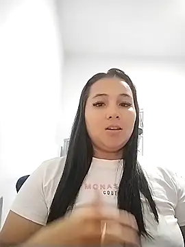 Koral anyelith online show from 18, 10, 2025