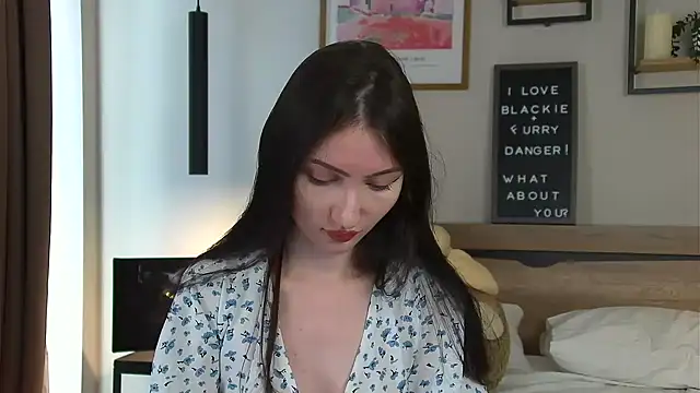 Snapshot of AnaMoonlight chatting on 19, 5, 2026 AnaMoonlight online show from 19, 5, 2026