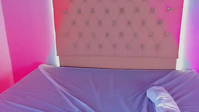 Snapshot of Athenea__fox chatting on 28, 11, 2025 Athenea fox online show from 28, 11, 2025