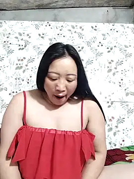Snapshot of zhen-zo chatting on 7, 5, 2026 zhen-zo online show from 7, 5, 2026
