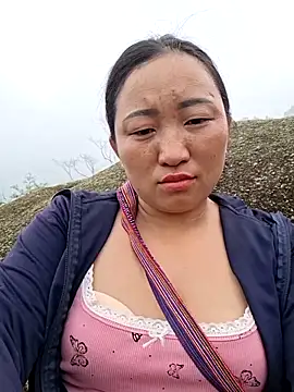 Snapshot of zhen-zo chatting on 19, 5, 2026 zhen-zo online show from 19, 5, 2026