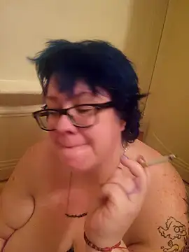 Snapshot of violentviolet68 chatting on 7, 1, 2026 violentviolet68 online show from 7, 1, 2026