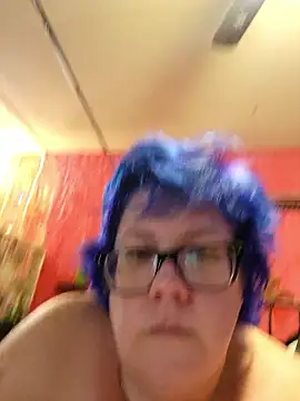 Snapshot of violentviolet68 chatting on 8, 1, 2026 violentviolet68 online show from 8, 1, 2026