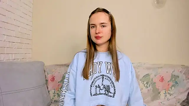 Snapshot of LilMary_ chatting on 22, 2, 2026 LilMary online show from 22, 2, 2026