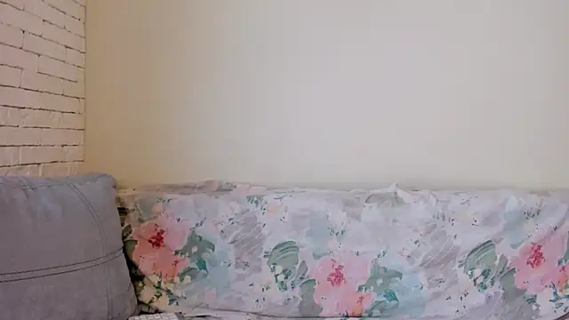 Snapshot of LilMary_ chatting on 23, 2, 2026 LilMary online show from 23, 2, 2026