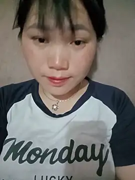 Snapshot of min-xinh chatting on 17, 5, 2026 min-xinh online show from 17, 5, 2026
