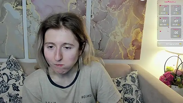 Snapshot of CamillaDreamer chatting on 25, 5, 2026 CamillaDreamer online show from 25, 5, 2026