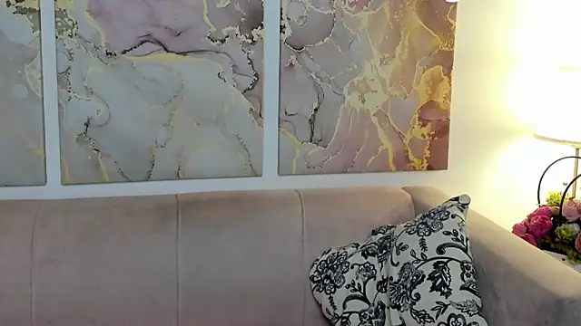 Snapshot of CamillaDreamer chatting on 30, 5, 2026 CamillaDreamer online show from 30, 5, 2026