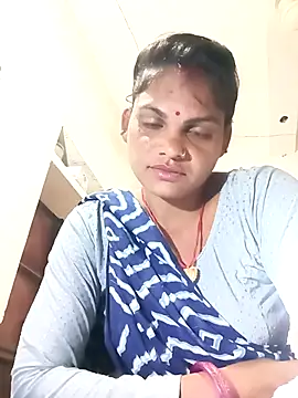 Snapshot of SHMA-77 chatting on 13, 10, 2025 SHMA-77 online show from 13, 10, 2025