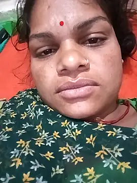 Snapshot of SHMA-77 chatting on 7, 11, 2025 SHMA-77 online show from 7, 11, 2025