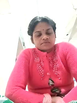 Snapshot of SHMA-77 chatting on 16, 11, 2025 SHMA-77 online show from 16, 11, 2025