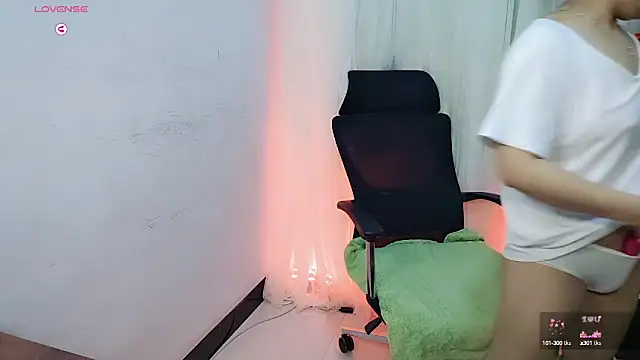 NEWONETO online show from 2, 10, 2025