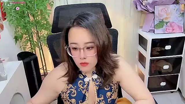 Snapshot of NEWONETO chatting on 8, 2, 2026 NEWONETO online show from 8, 2, 2026