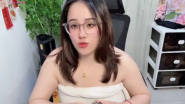 Snapshot of NEWONETO chatting on 19, 4, 2026 NEWONETO online show from 19, 4, 2026