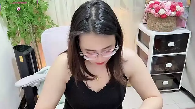 Snapshot of NEWONETO chatting on 26, 4, 2026 NEWONETO online show from 26, 4, 2026