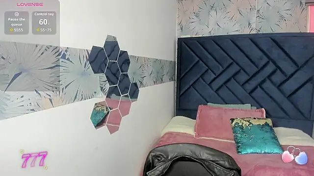 Valery More   online show from 12, 3, 2026